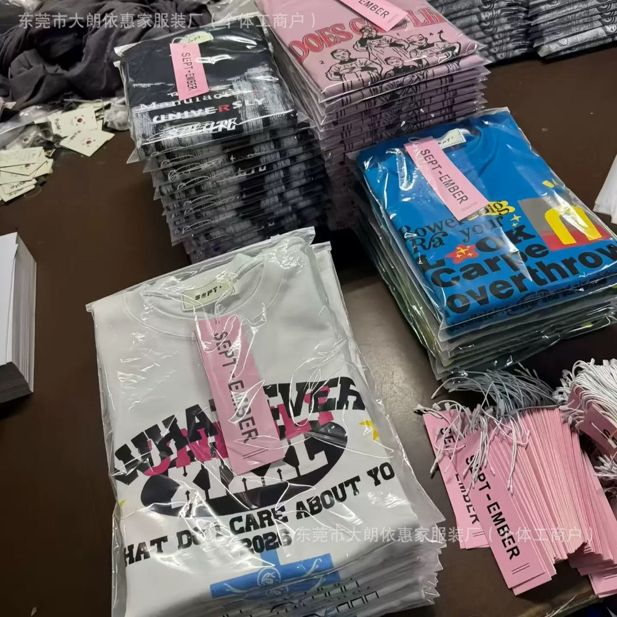 SEPT-EMBER graffiti t